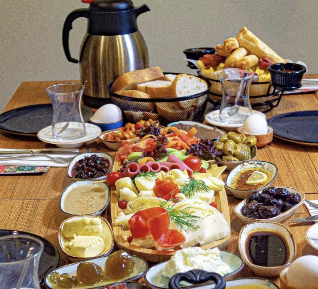 WhatsApp Image 2025-12-15 at 21.33.42